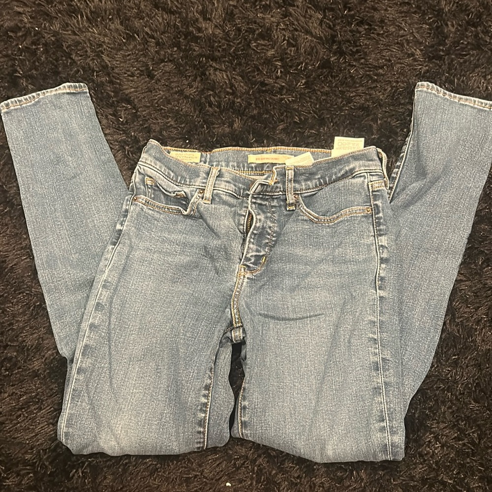 Levi’s 311 Shaping Skinny Jeans